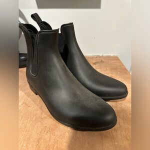 Merona Rubber Chelsea Boots